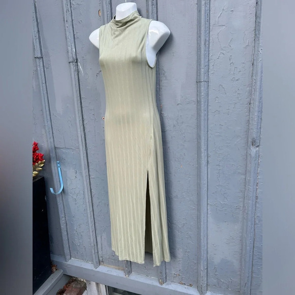 Wilfred Sage Green Leo Dress, size Small - Picture 7 of 11